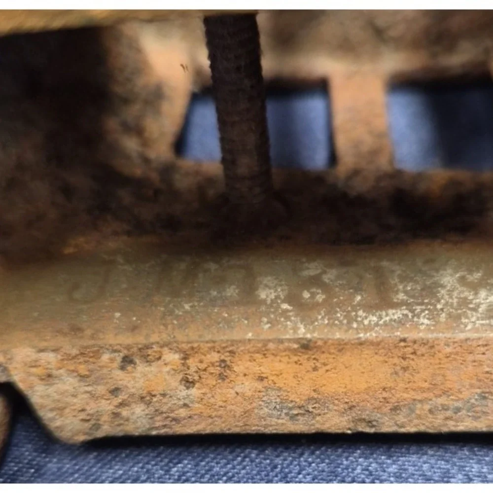 Vintage Cast Iron Toy Car JM 131‎